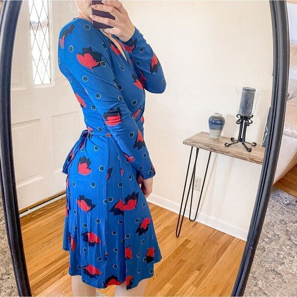 Boden Floral Jersey Wrap Dress Blue 6 - Picture 3 of 7